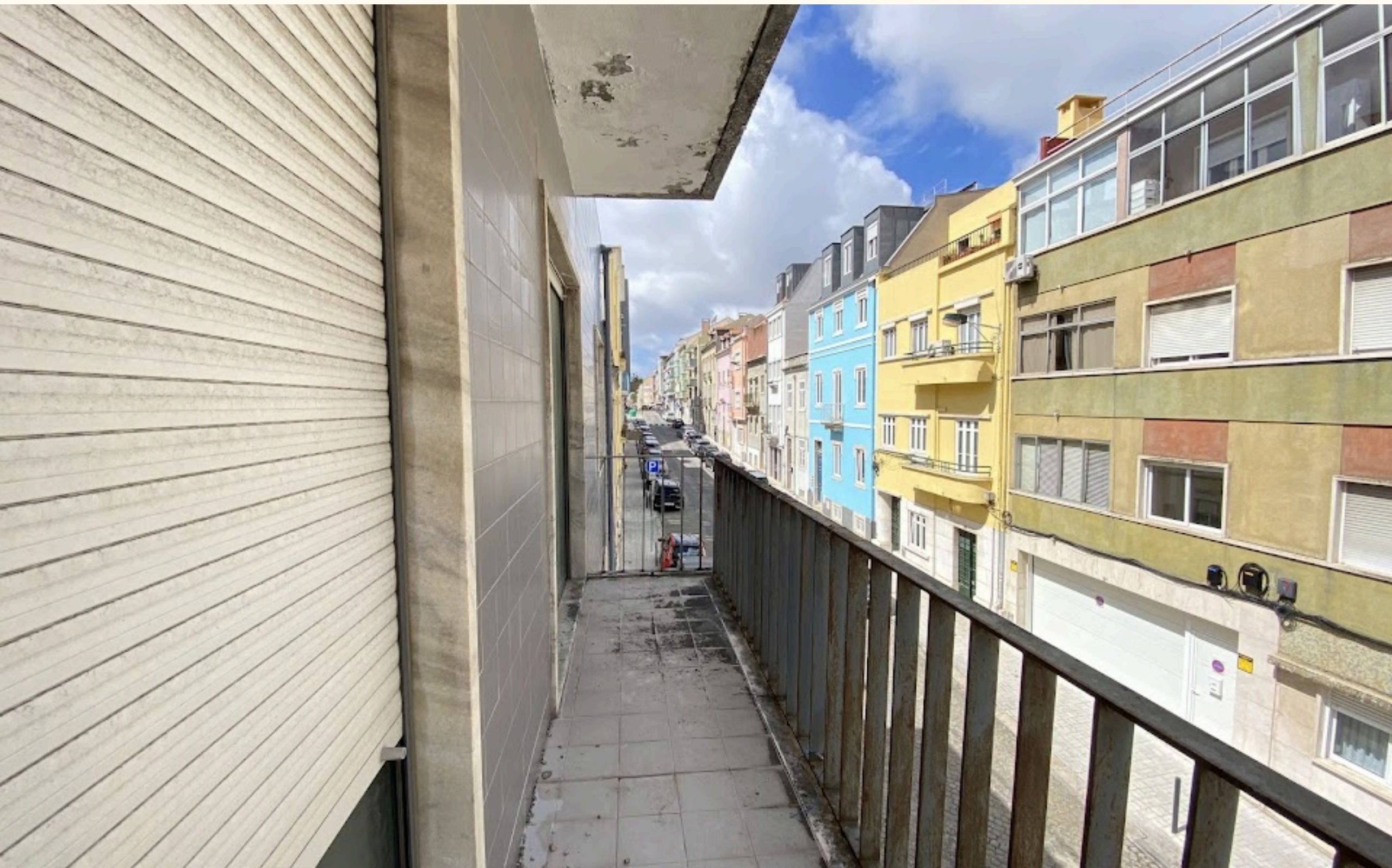 Vista da rua a partir do imóvel